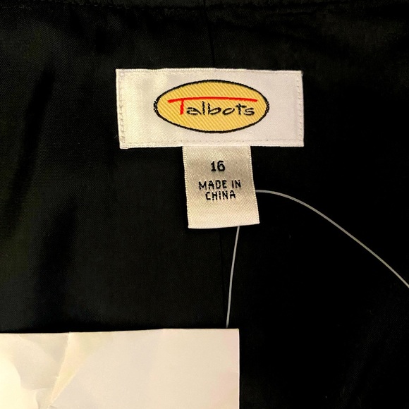 Women’s Talbot Black Dress Blazer Size 16 with Beautiful Beaded Sleeves - Picture 5 of 7